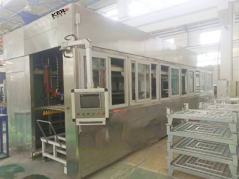 超聲波清洗機(jī)在電鍍產(chǎn)業(yè)中是如何使用的？